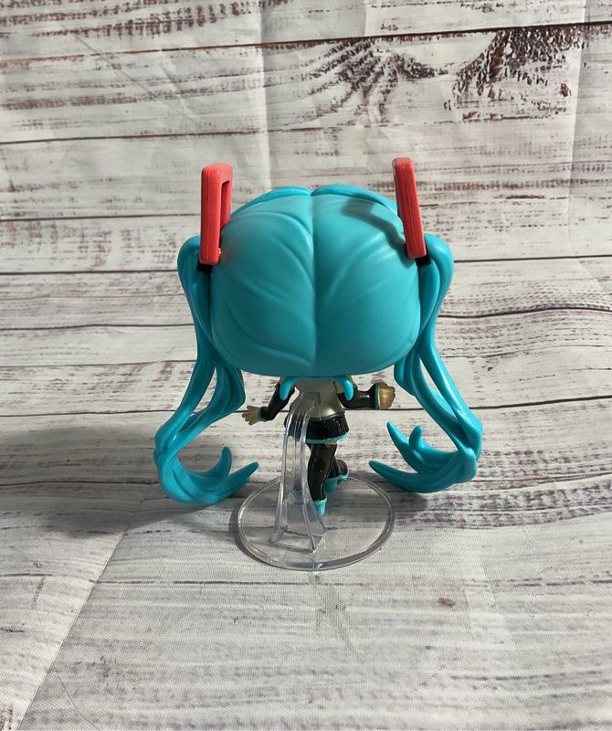 Funko Pop Animation Vocaloid Out Of Box #960 Hatsune Miku V4X Vinyl Figure Loose