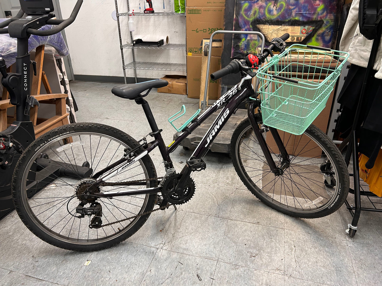 JAMIE XR-26 Black Kids (9-12) Mountain Bike with Basket