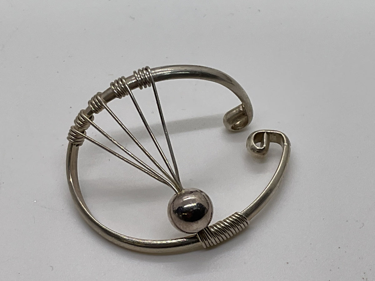 Sterling Silver Artisan Scarf Holder/Clip- 4.36g