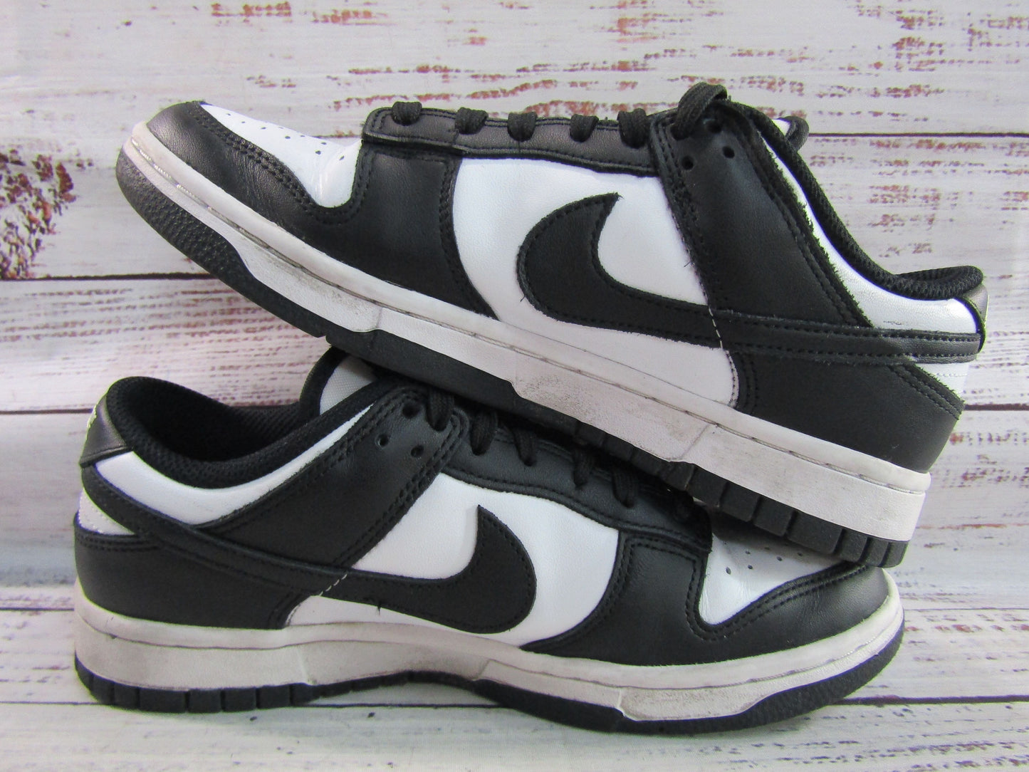 Nike Dunk Low Women's Black & White Low Top Sneakers Size 7.5 DD1503-101