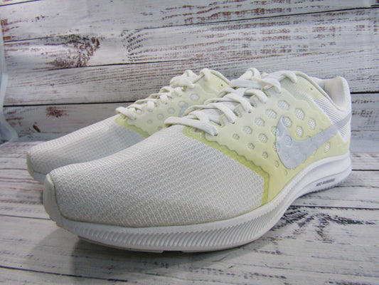 Nike Downshifter 7 Women's White Low Top Sneakers Size 11 852466-100