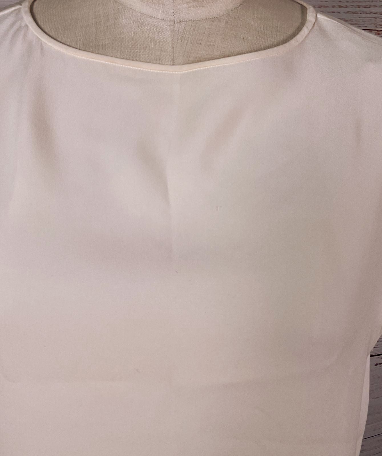 Loro Piana Silk Short Sleeve Top Cream M