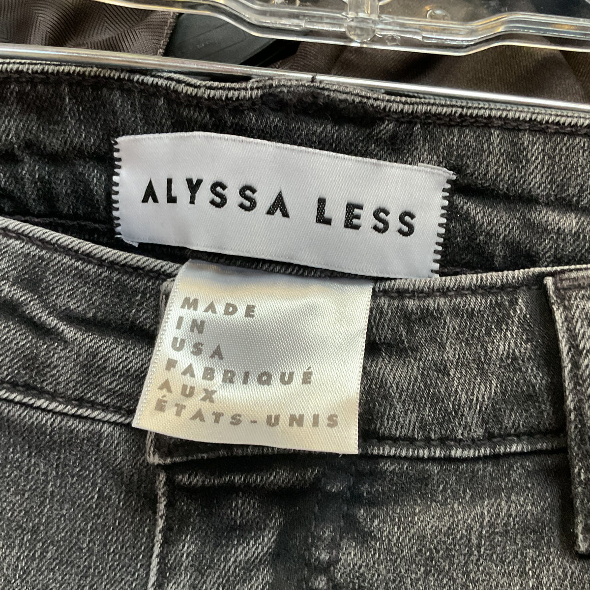 NWT ALYSSA LESS by ALYSSA LESSER Patti Slim Embossed Paisley Jeans SZ 31