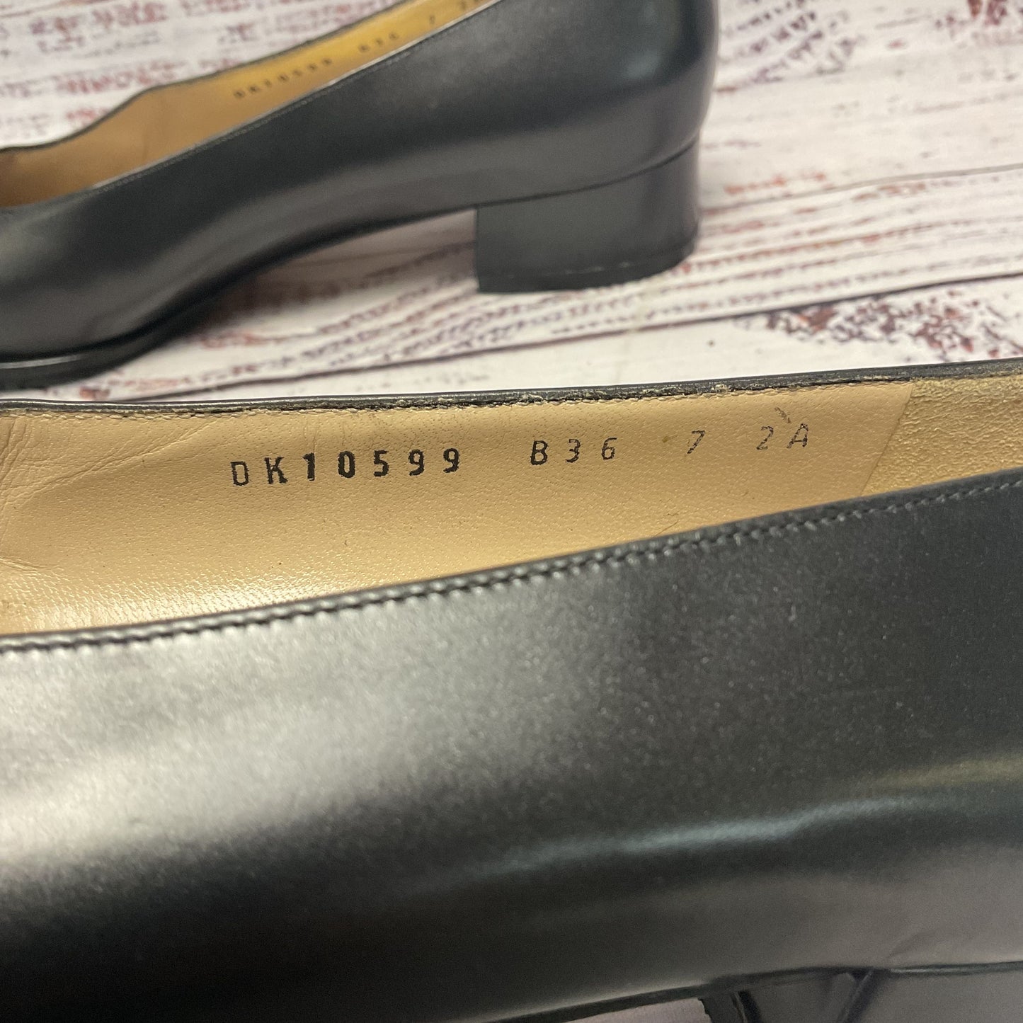 Salvatore Ferragamo Graphite Metallic Leather Block Heel Women Size 7