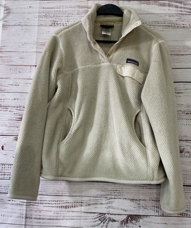 Women's Patagonia Beige Fleece Pullover Size S