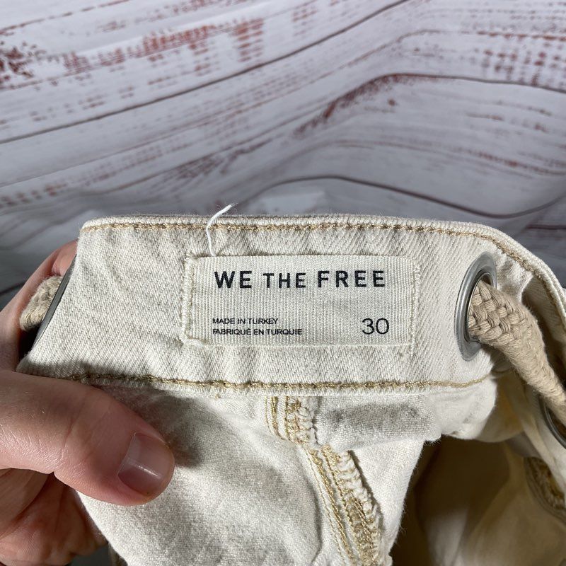 We the Free Ivory Moxie Barrel Rope Belt Jean Shorts - Size 30
