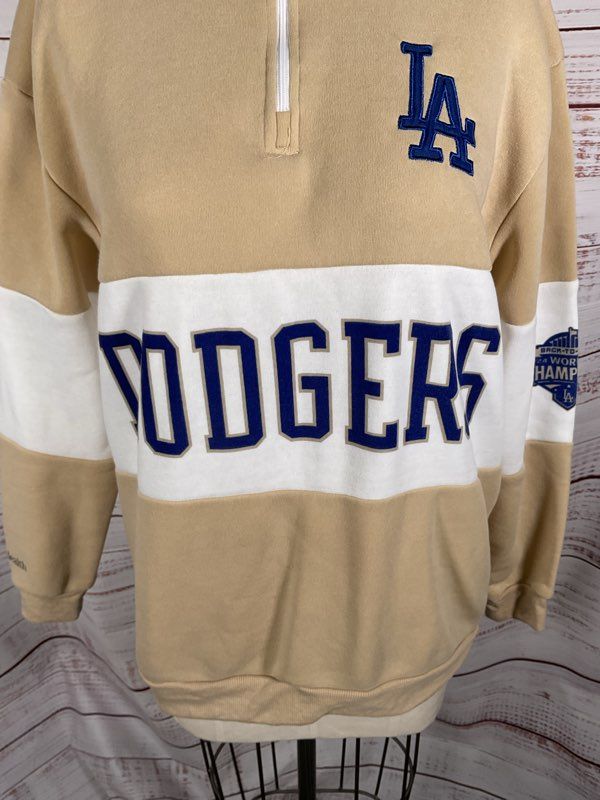 Los Angeles Dodgers Unisex 1/4 Zip Hoodie Size M Women’s Night 2026 Cream