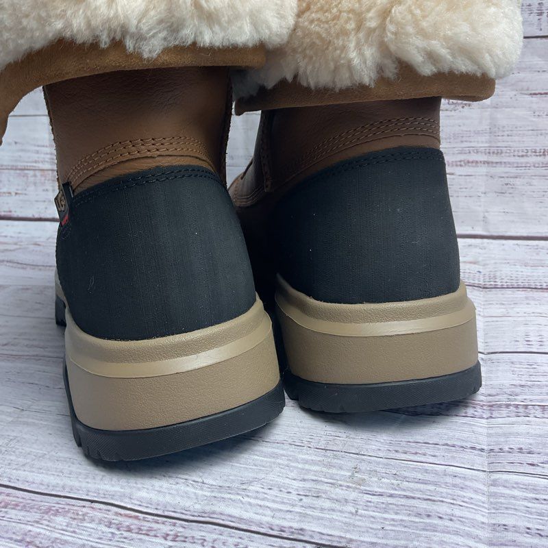 Ugg Adirondack XXV Tan Leather Plush Lined Snow Boot Women's Size 12
