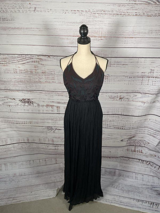 NWT Women's Chan Luu Spaghetti String Embroidery Top Pattern Maxi Dress Size M