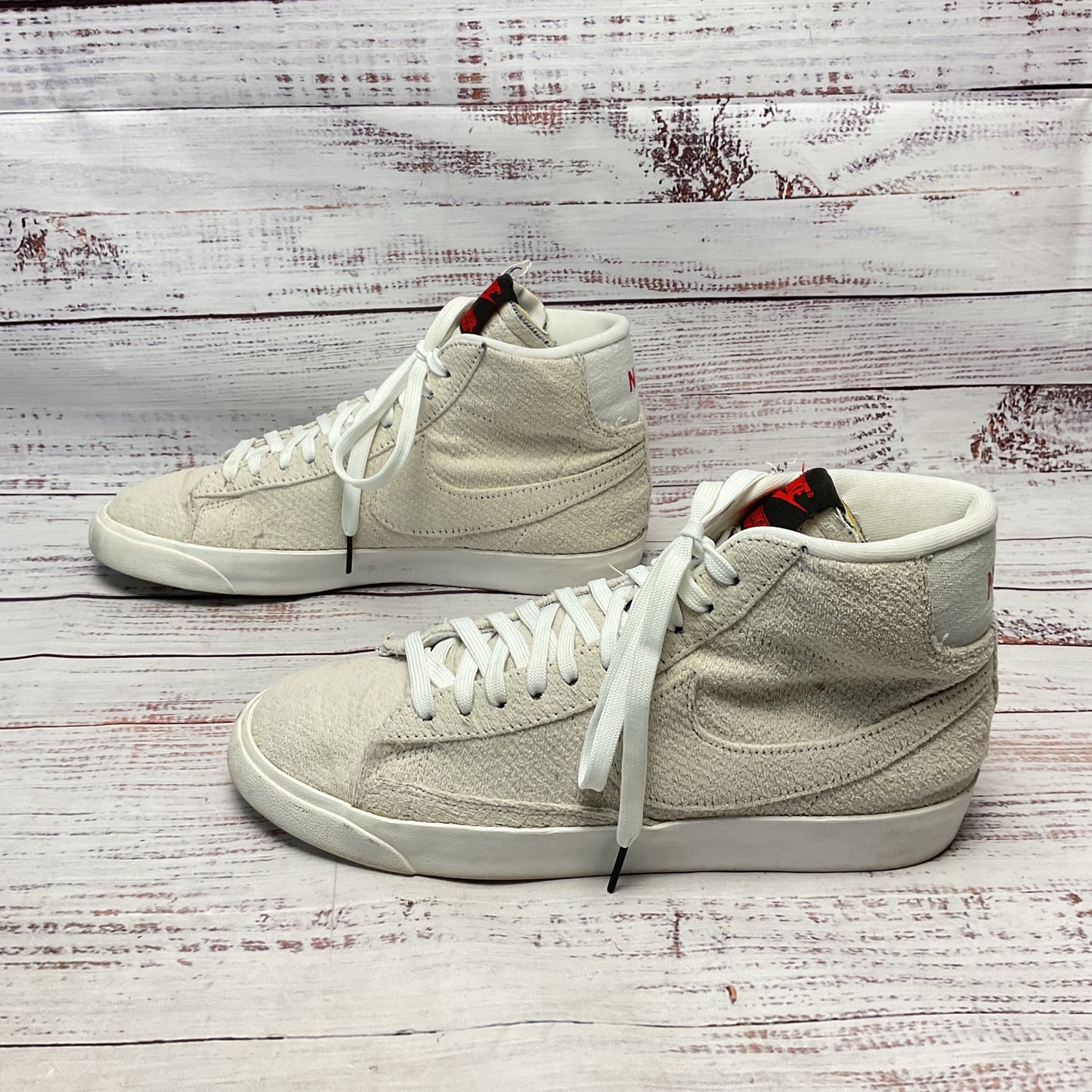 Nike Stranger Things x Blazer Mid QS 'Upside Down' White Athletic Shoe Men Sz8