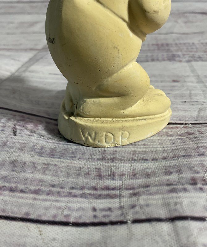 Vintage Donald Duck Bisque Chalkware Figurine. Marked Walt Disney Collectible