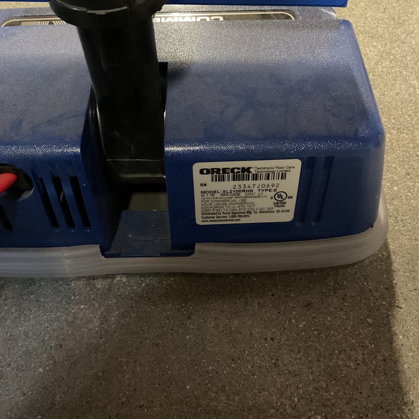 Oreck XL2100RHS Commercial Upright Bagged Vacuum Cleaner Works
