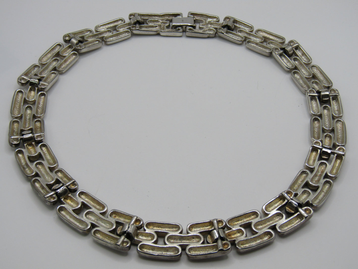 Vintage 15" Silver Plated Onyx Inlay 15mm Panther Link Necklace