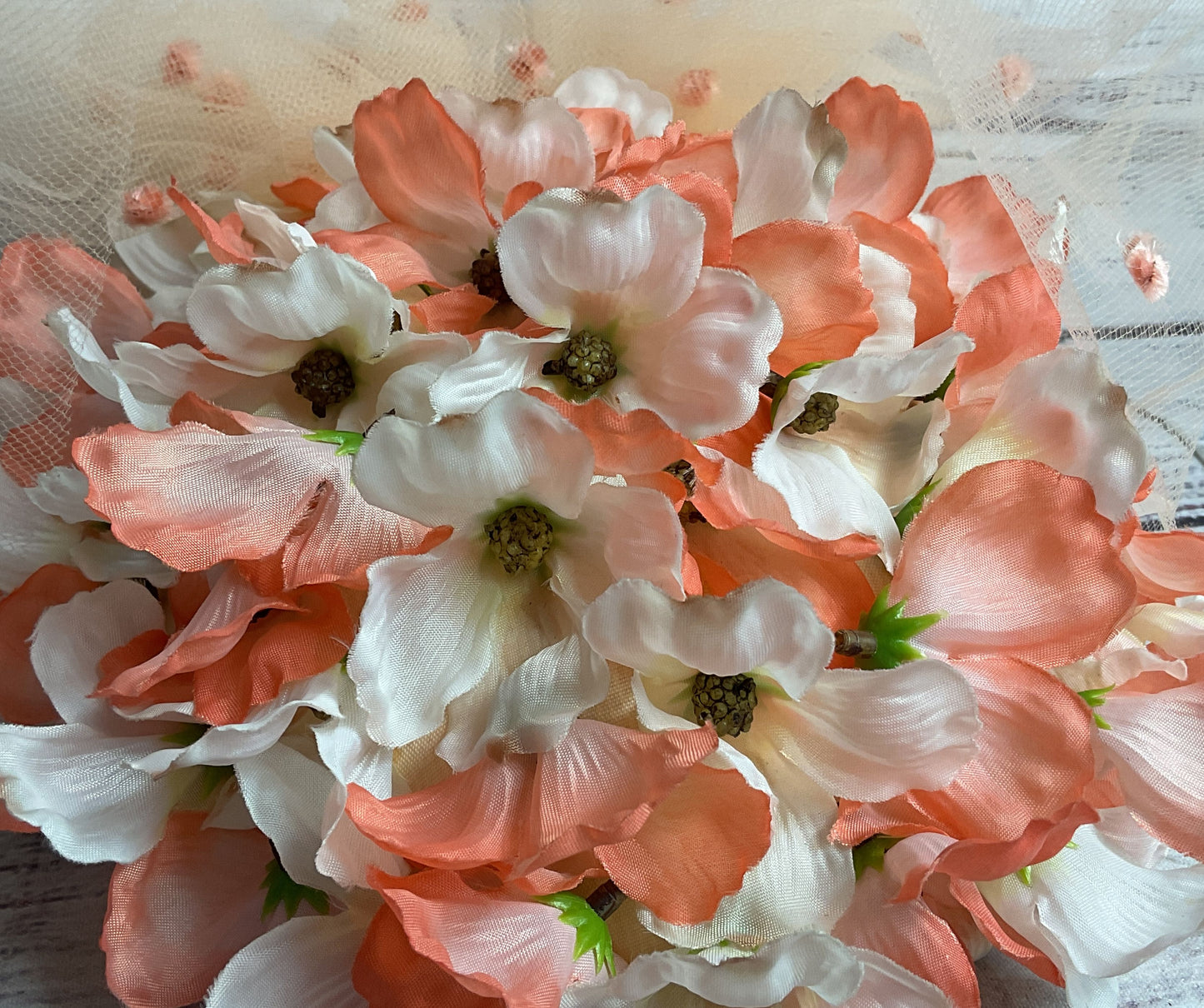 Plaza Suite Vintage Floral Veil Hat Peach OS