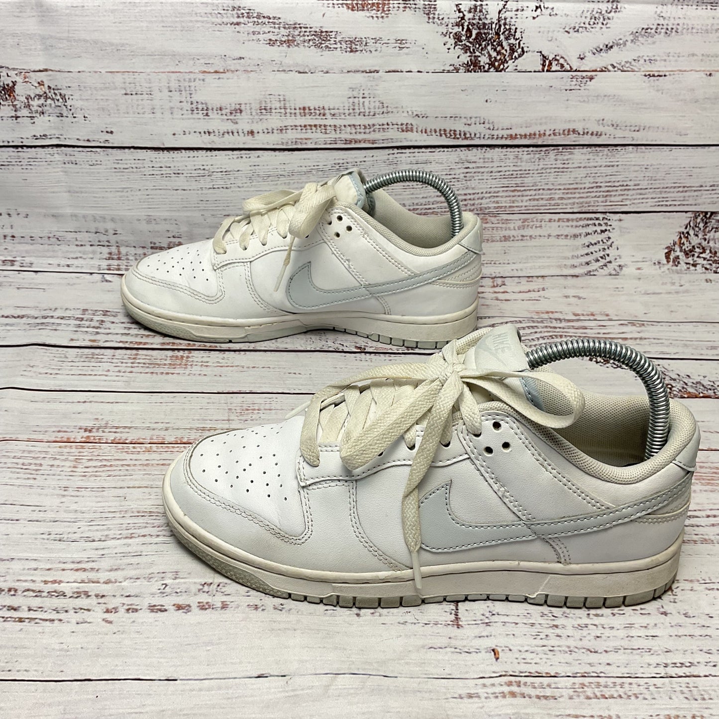 Nike Dunk Low Retro White Pure Platinum White Athletic Sneaker Shoe Men Size 6
