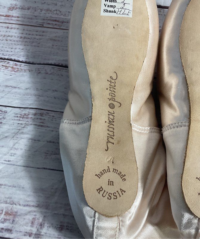 Russian Pointe Brava Pointe Shoe Pink Satin Ballet Size 41 w2 v2 MLF
