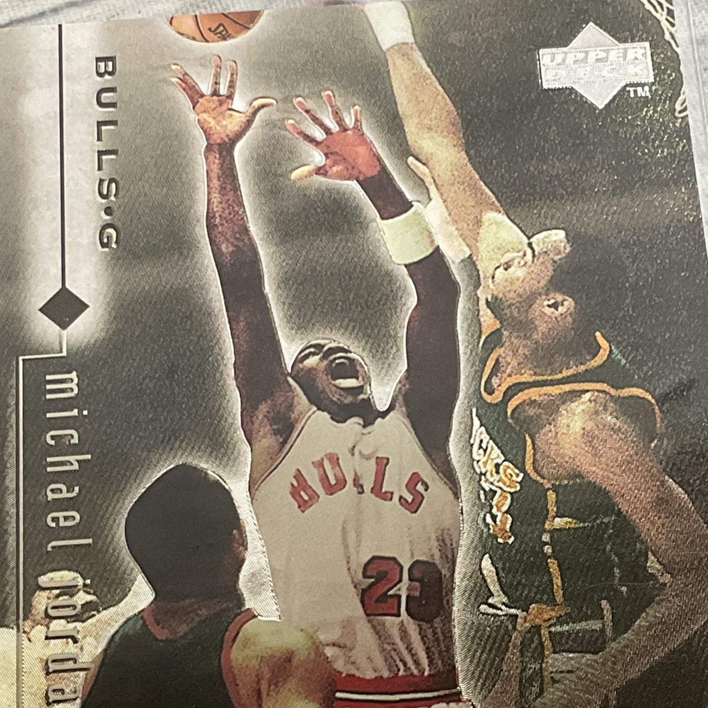 1999 Upper Deck Hologram MICHAEL JORDAN Basketball #2 Card