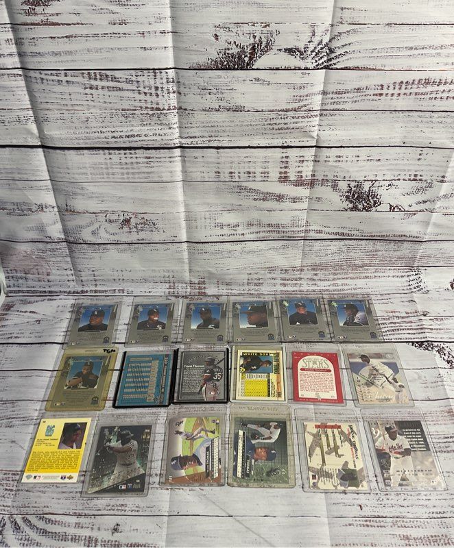 Vintage Lot Of 18 Frank Thomas Mlb Trading Cards