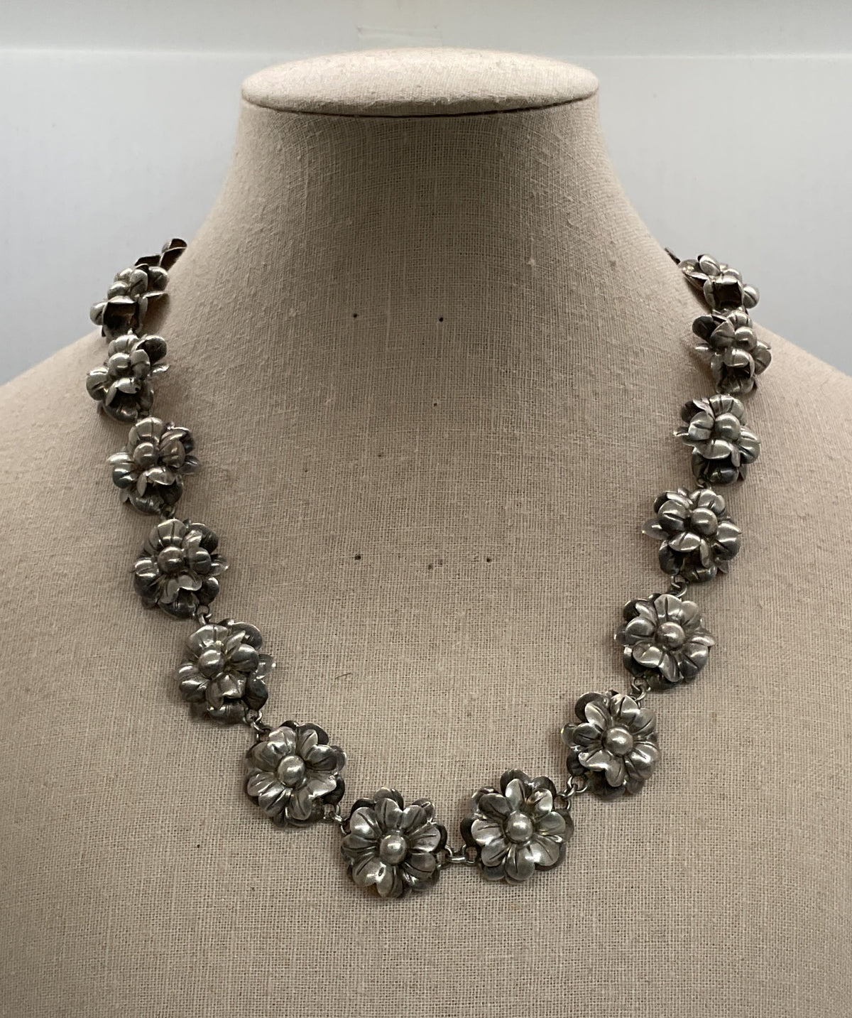 VTG. Sterling Silver Flower Link 18" Necklace & 7" Bracelet- 57.91g