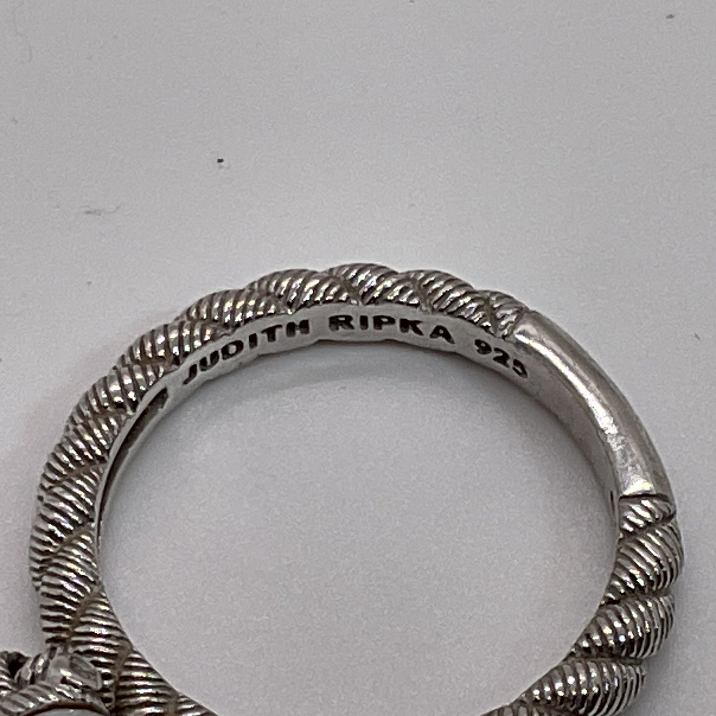JUDITH RIPKA Sterling Silver Rope Band Pearl Dangle Charm SZ 8 Ring- 4.14g