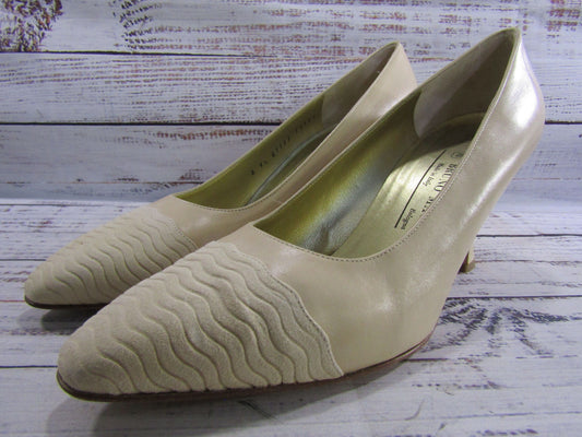 Bruno Magli Women's Beige Leather Pumps Size 9.5 Made in Italy