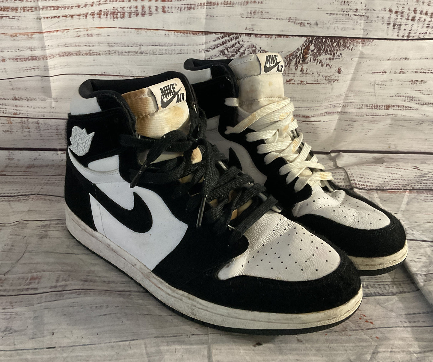 Nike Air Jordan 1 Retro OG High Twist Sneakers Black White 9.5