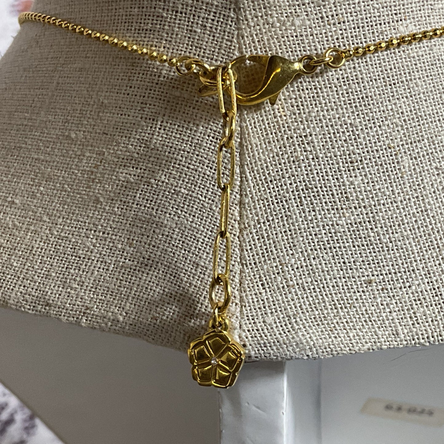 TINA TURK Gold Tone Bar Pendant Chain Necklace- 19"