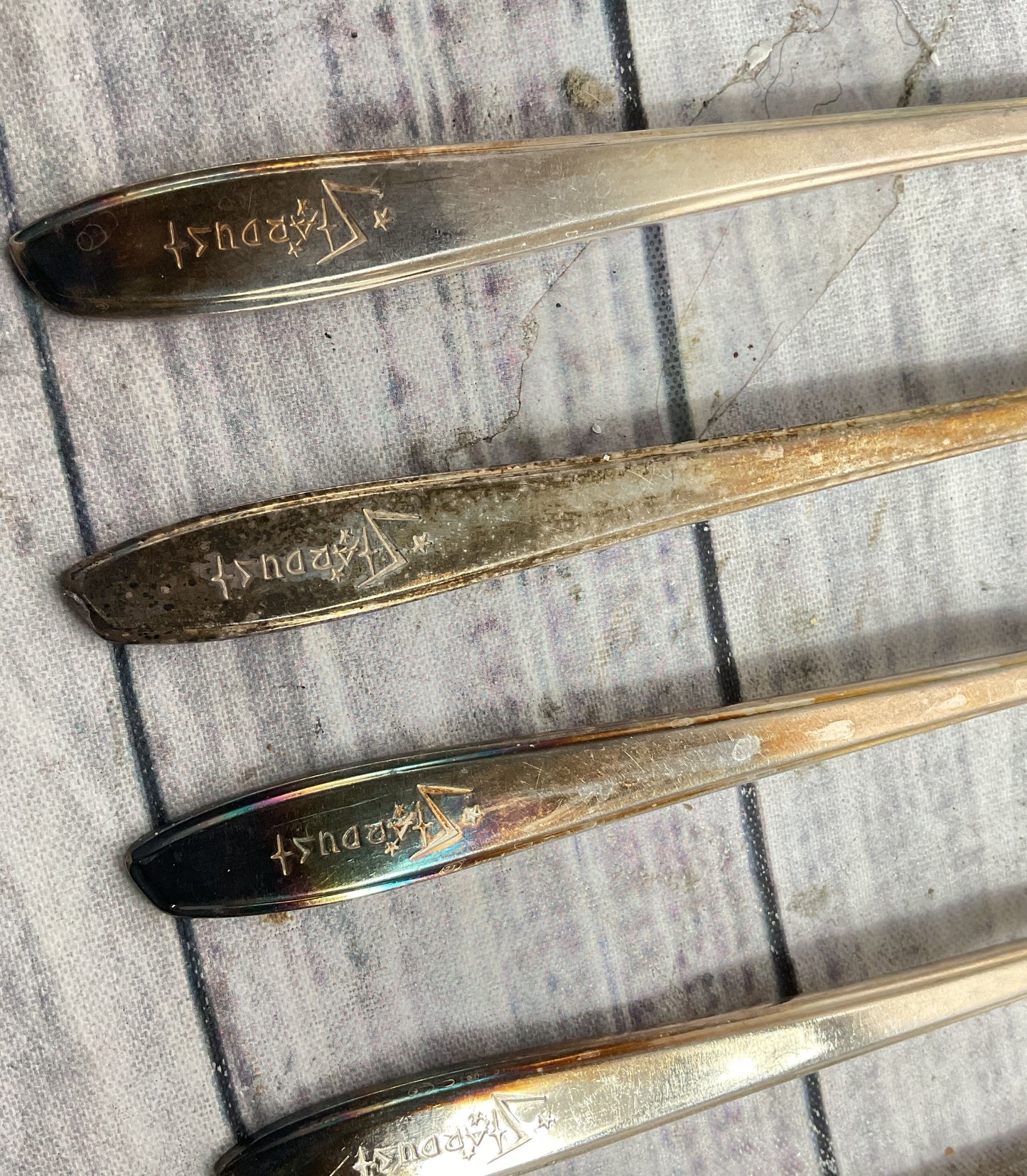 International Silver Co Vintage Stardust Las Vegas Set of 13 Flatware Silver
