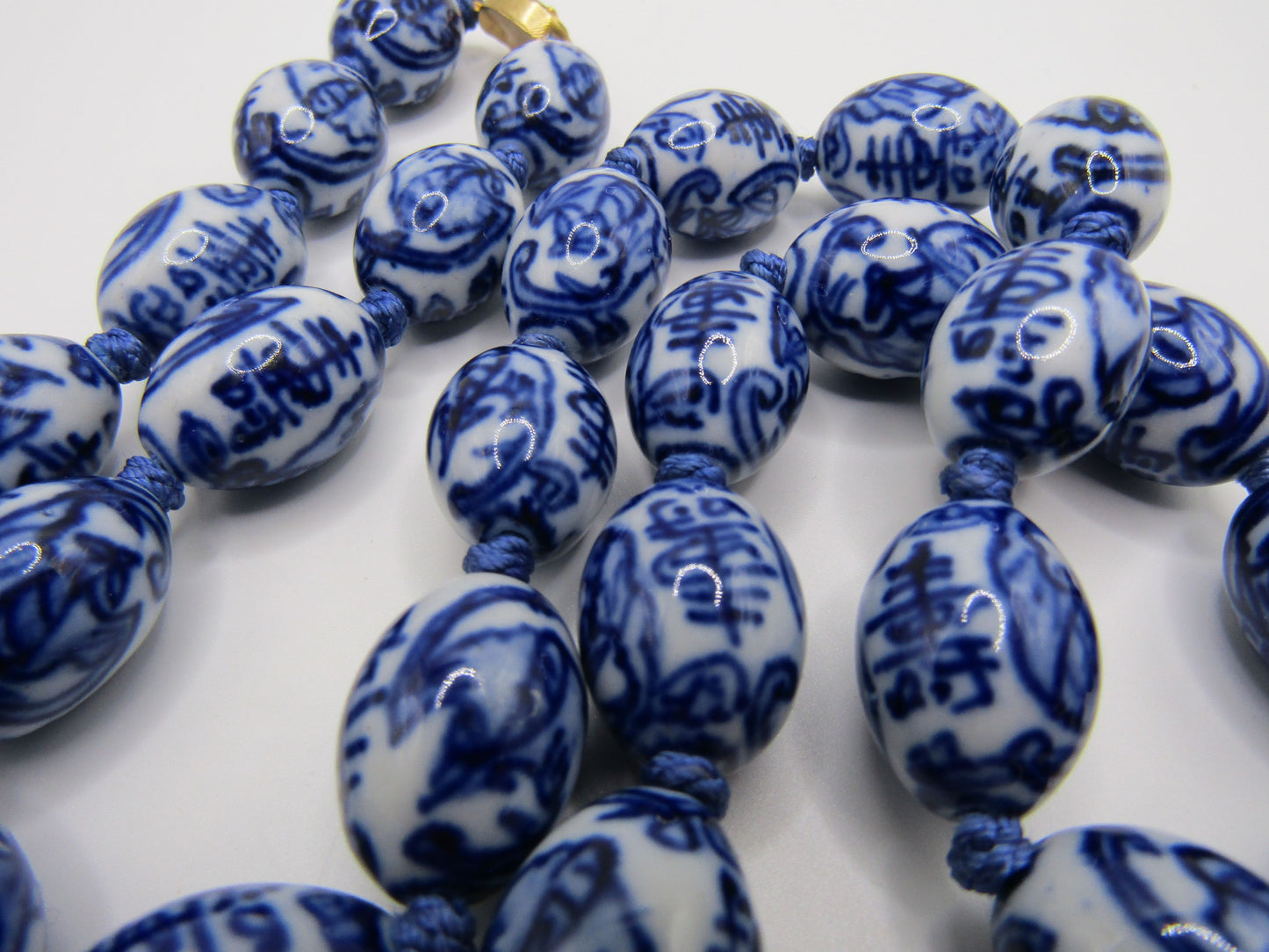 23" 13mm Hand Painted Chinese Ceramic Bead Necklace
