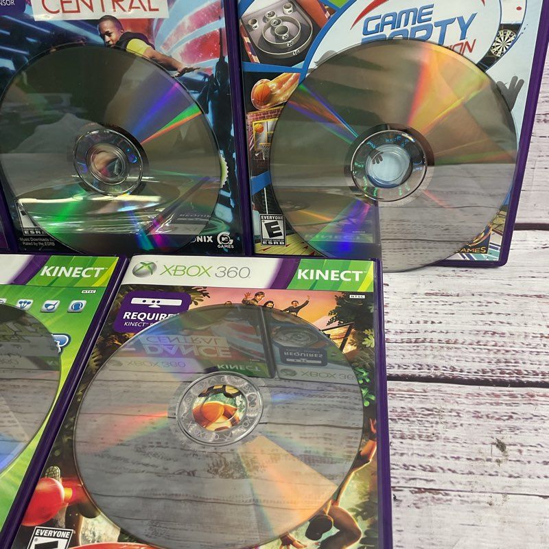 Microsoft 5 pc Xbox 360 Kinect Game Bundle Sports Party Adventures Dance Central