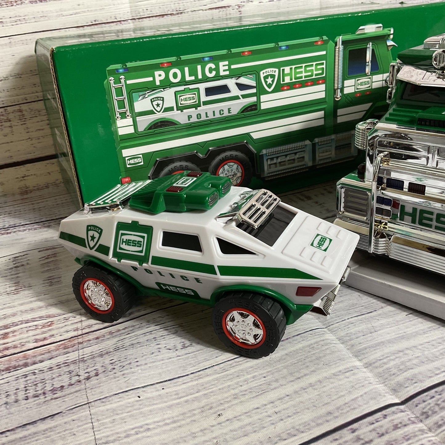 NEW 2023 HESS Toy Police Truck and Cruiser
