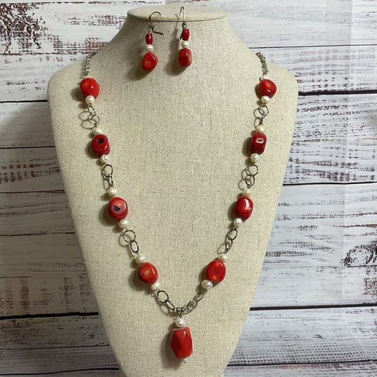 VTG. Silver Tone Chunky Coral & Pearl Necklace & Earring Set
