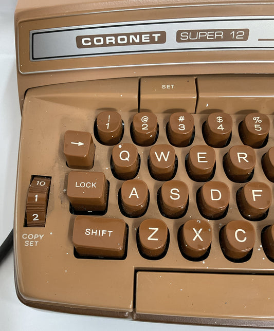 Vintage Smith-Corona Coronet Super 12