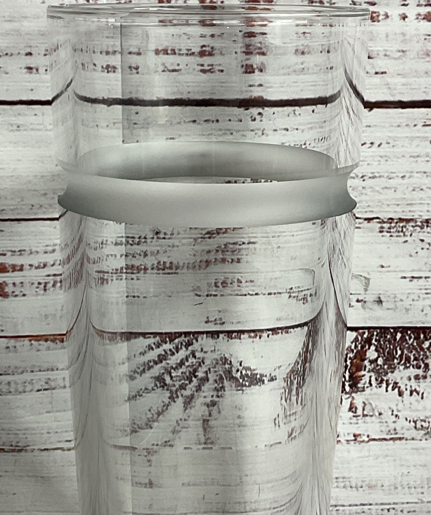 Vera Wang Wedgwood Frosted Rim 12' Vase Clear