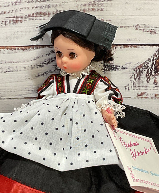 Madame Alexander Vintage Sardinia #509 Collectible Doll