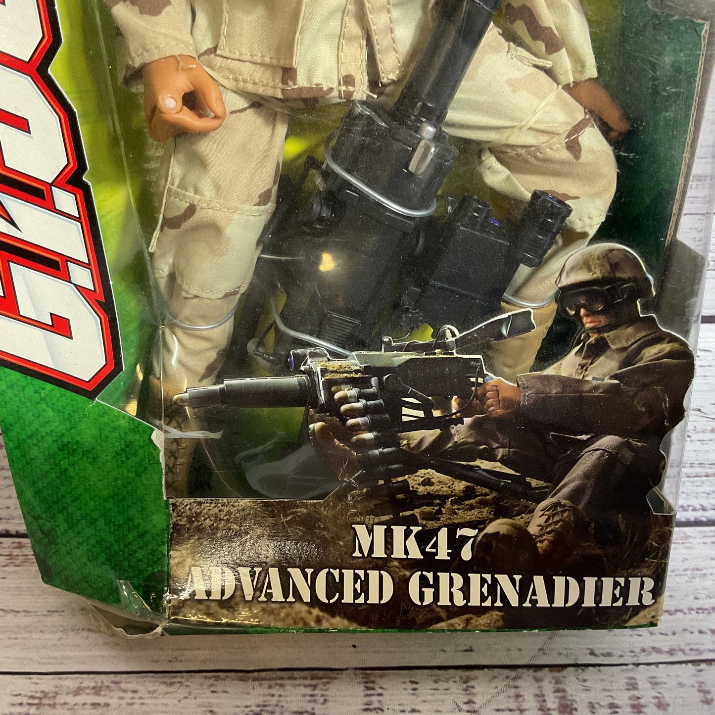 NWD 2004 HASBRO G.I. JOE MK47 Advanced Grenadier Action Figure (DAMAGED BOX)