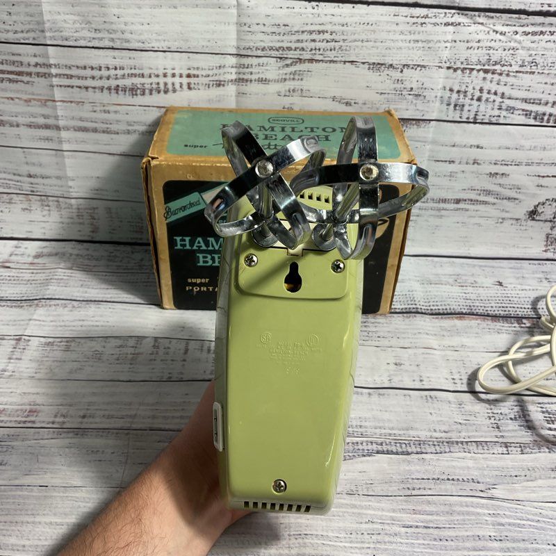 VTG. Scovill Hamilton Beach Super Mixette Hand Portable Mixer 79-1 Green In Box