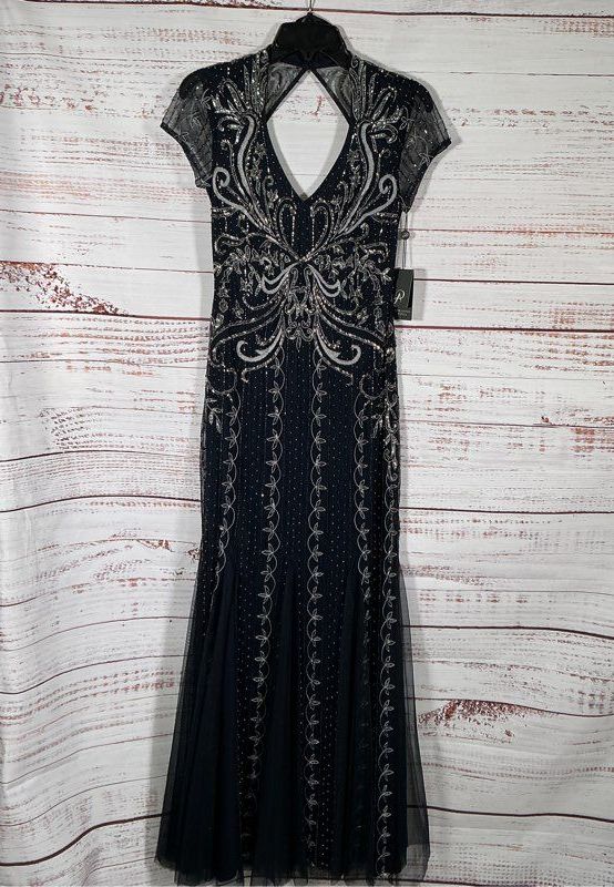 NWT Adrianna Papell Beaded Short Sleeve Gown in Midnight Blue Size 2 Retail $349