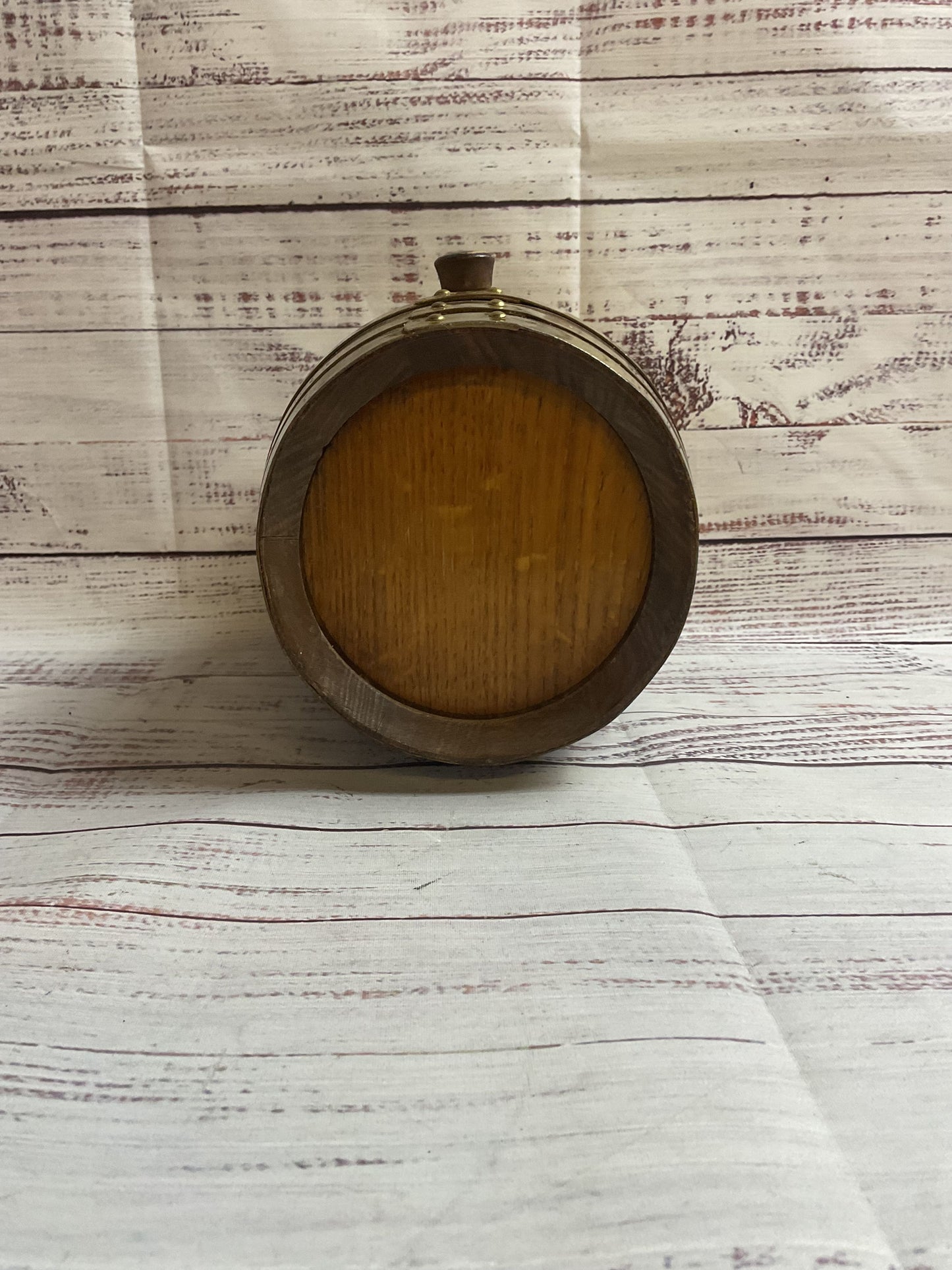 Small Decorative 8" Barrel House Decoration
