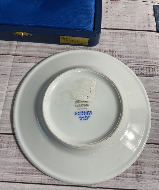 Kutahya Porcelain Decorative Plate 6.5" Handmade With Box