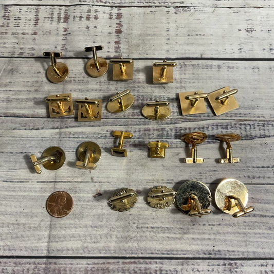 Lot of 10 Vintage Swank Gold Tone Metal Cufflink Sets
