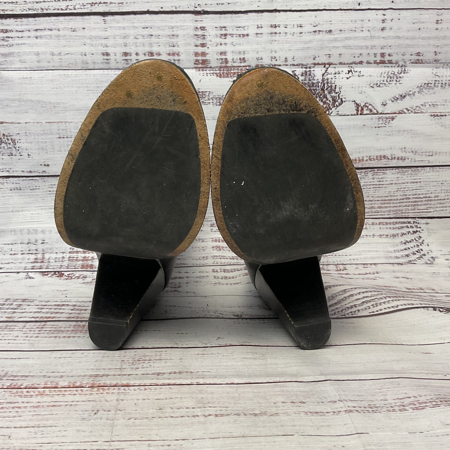 Frye Madeline Black Heel Short Boot Booties Side Zip Women Size 9