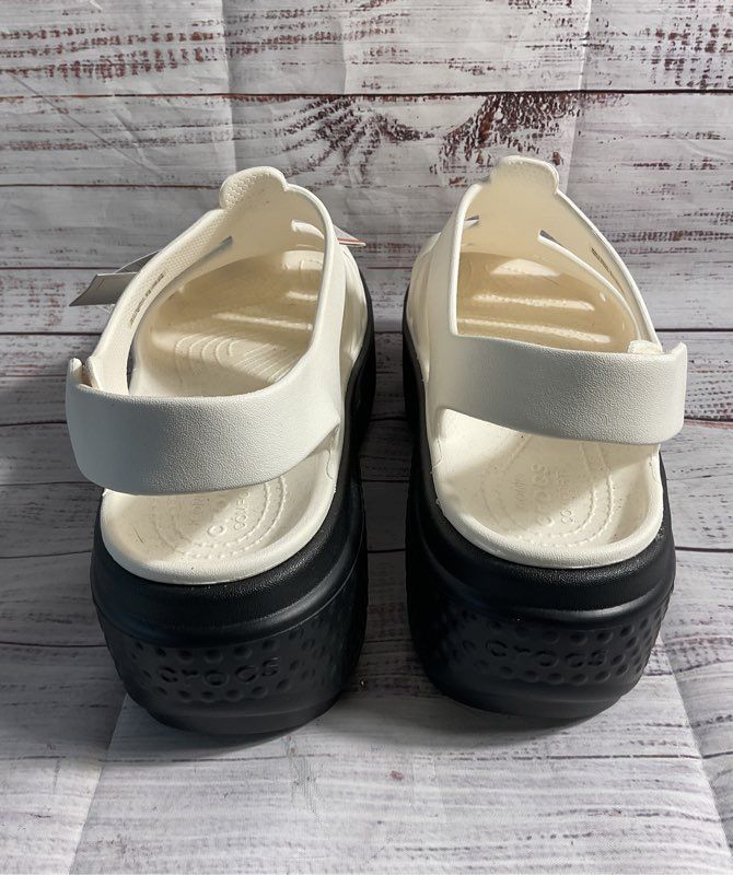 NEW Crocs Stomp Fisherman Sandal White Size 9M 11W