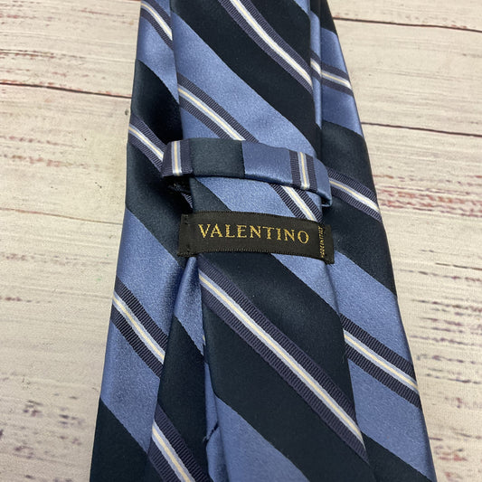Valentino Blue Diagonal Stripe 100% Silk Tie Made in Italy - Size 58"L 4"W