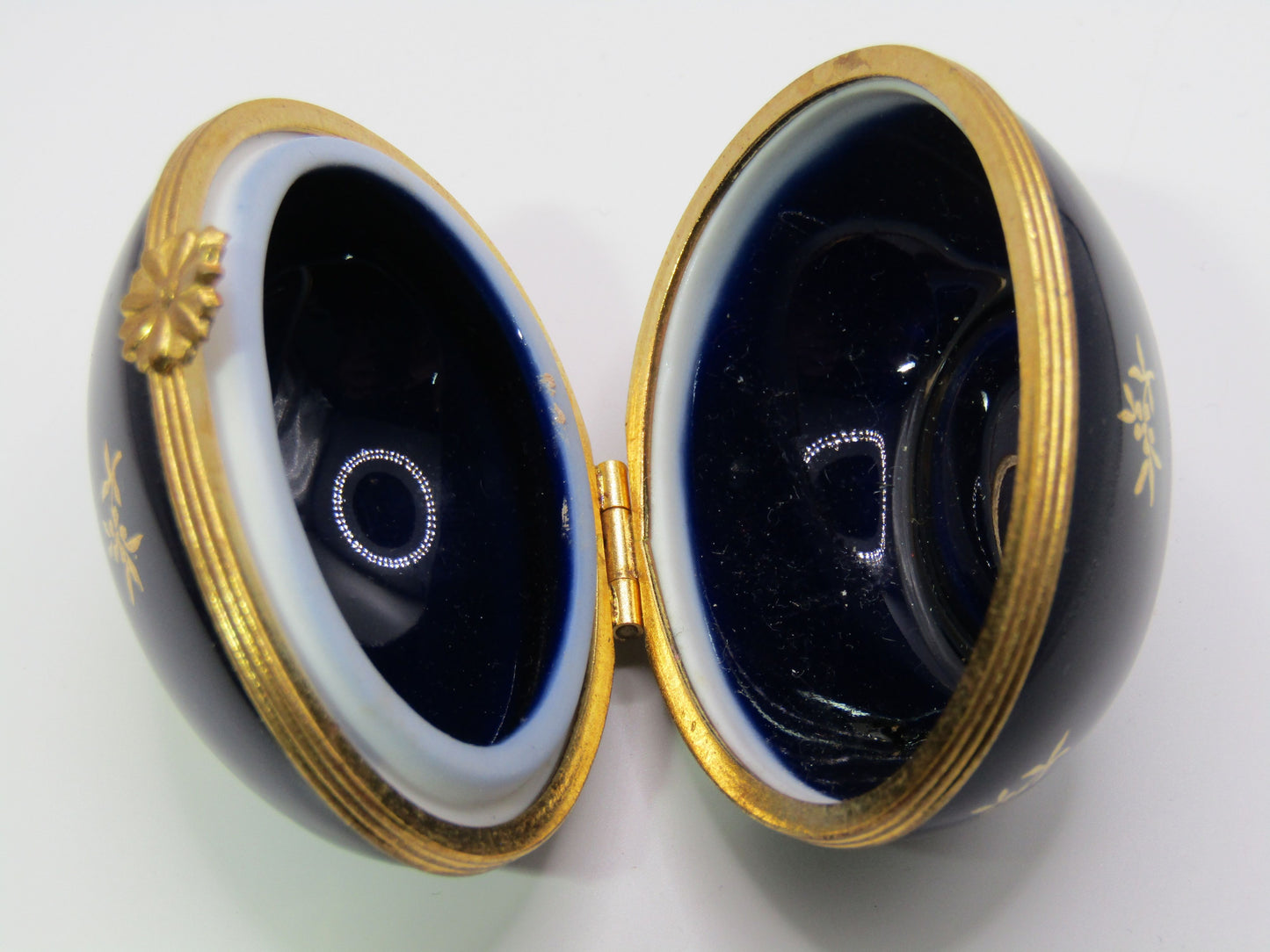 Limoges Courting Couple Cobalt Blue 24k Gold Wash Egg Trinket Box Made in France