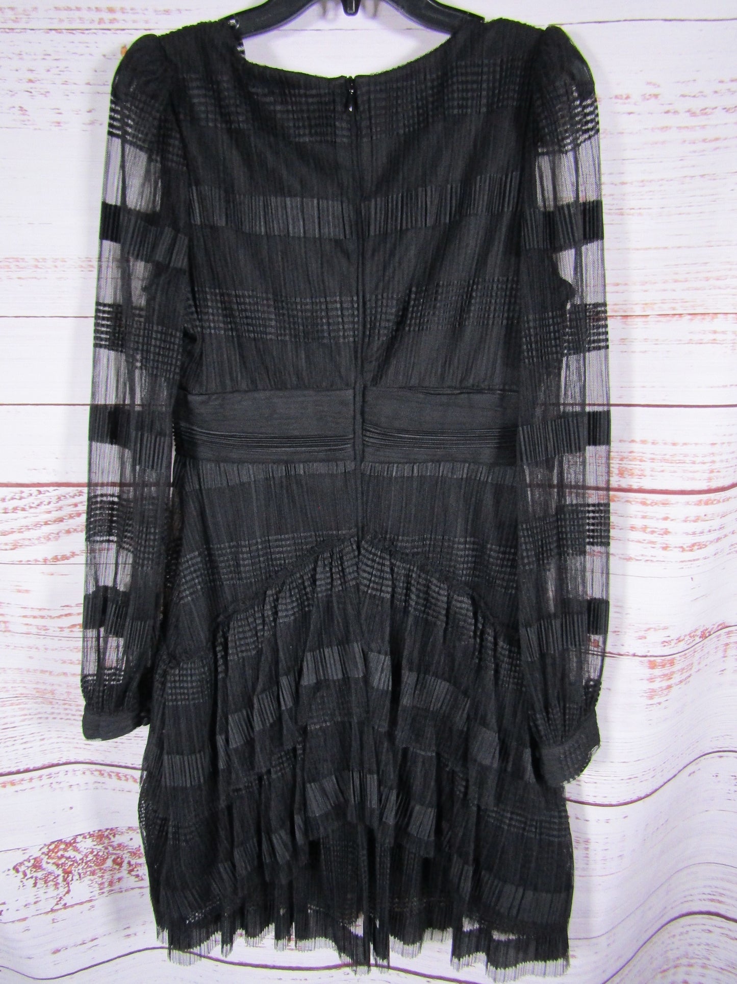 Jewel Badgley Mischka Women's Black Textured Stripe Long Sleeve Tiered Cocktail