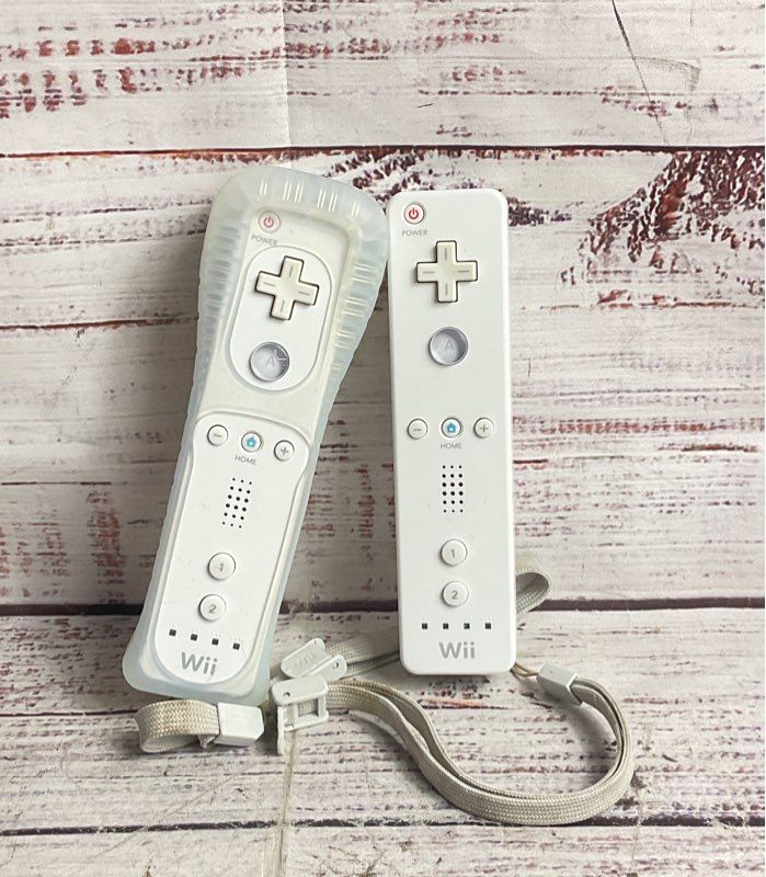 Nintendo Wii Steering Wheel Controller Set White
