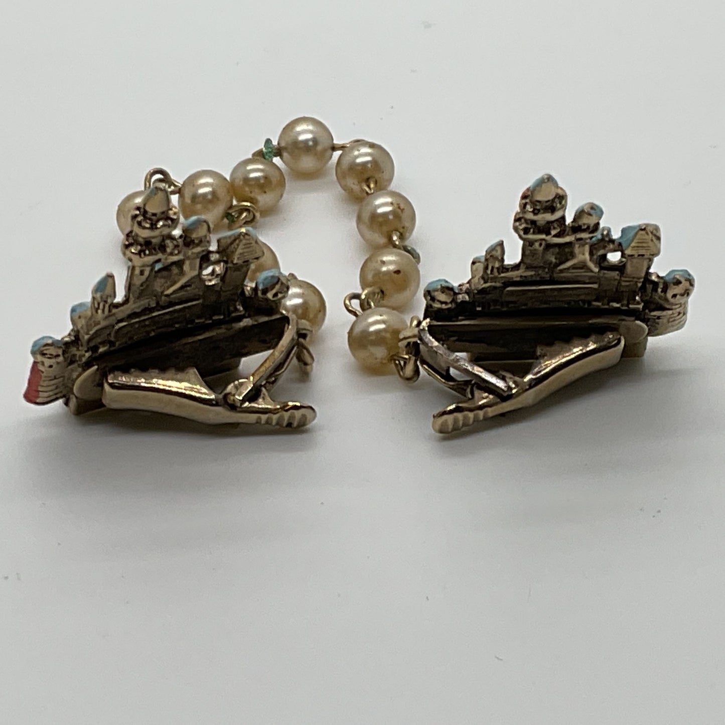 VTG. DISNEY Gold Tone Castle Sweater Clips