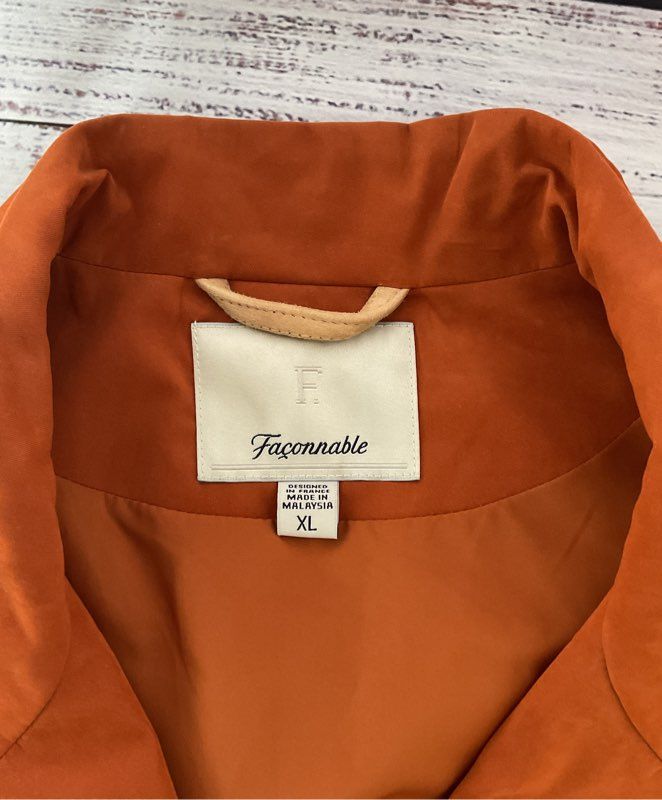 Women's Faconnable Rust Vest Size XL
