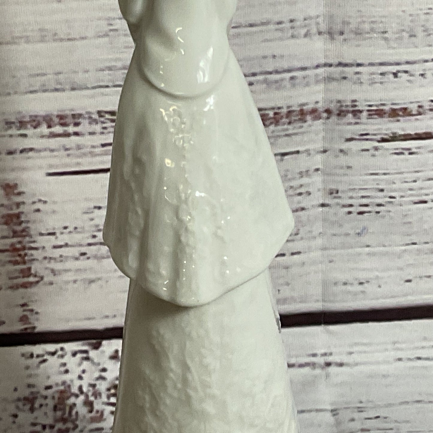 VTG. LLADRO Bridal Bell Porcelain Figurine- 8.25"